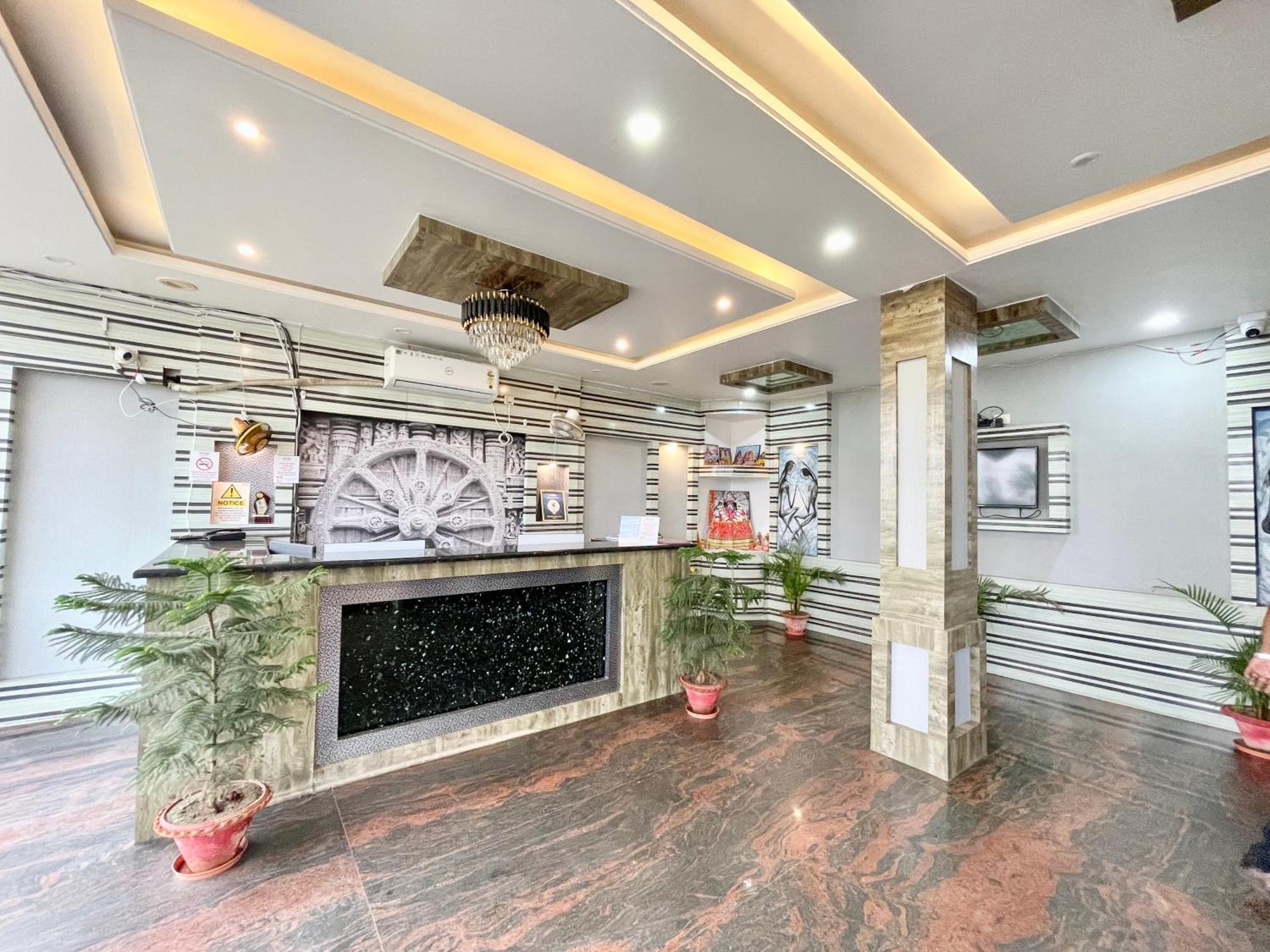 Hotel Trends In Puri Exterior foto