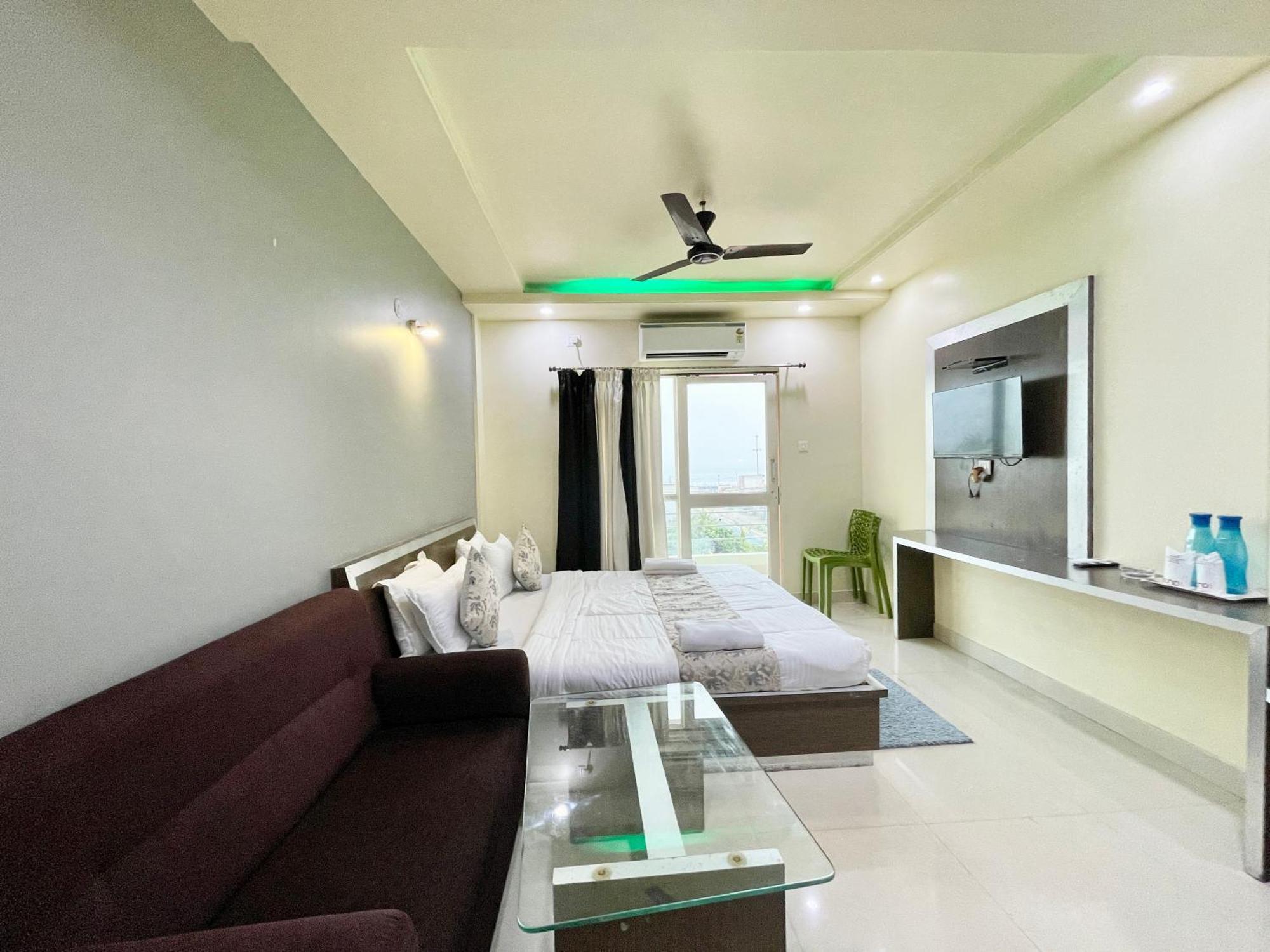 Hotel Trends In Puri Exterior foto
