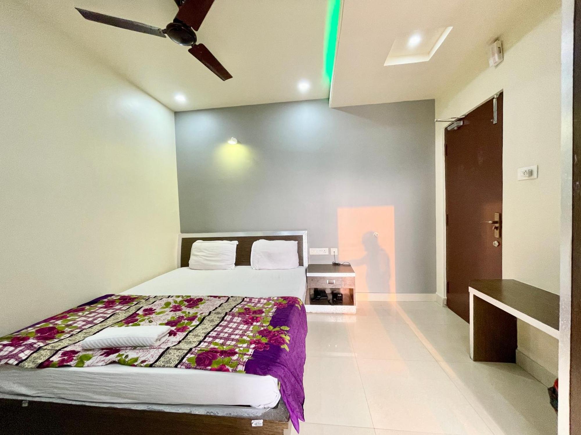 Hotel Trends In Puri Exterior foto