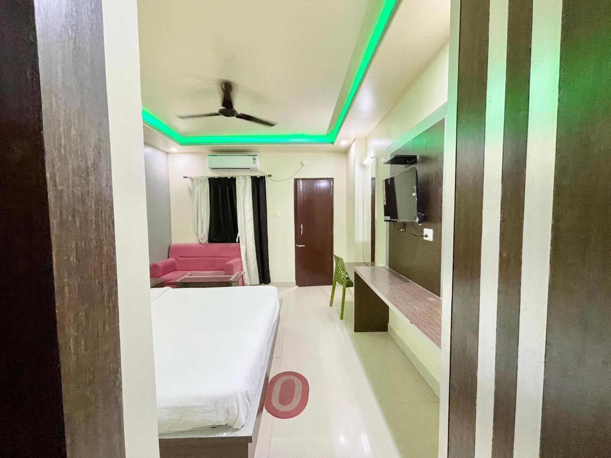 Hotel Trends In Puri Exterior foto