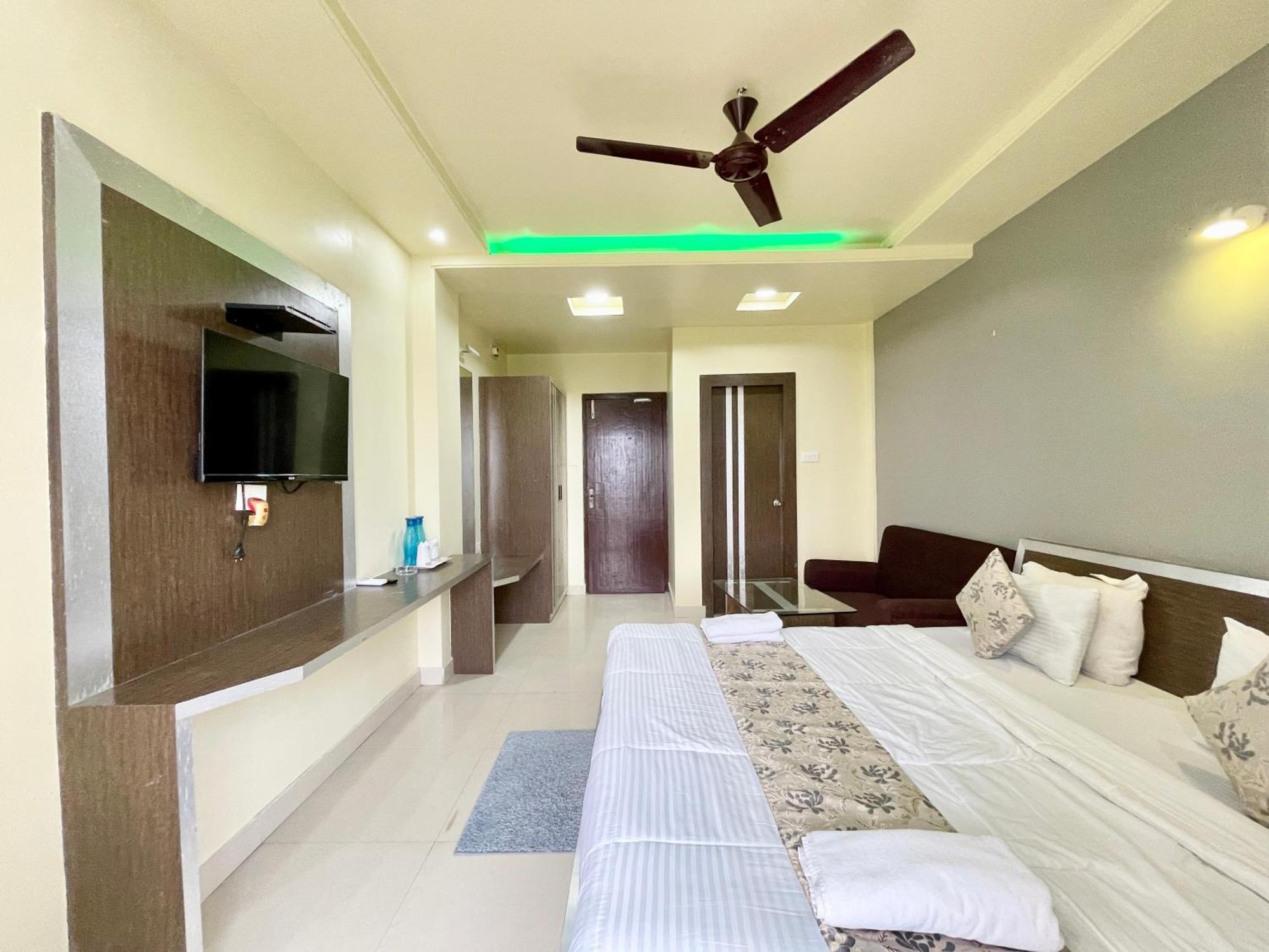 Hotel Trends In Puri Exterior foto